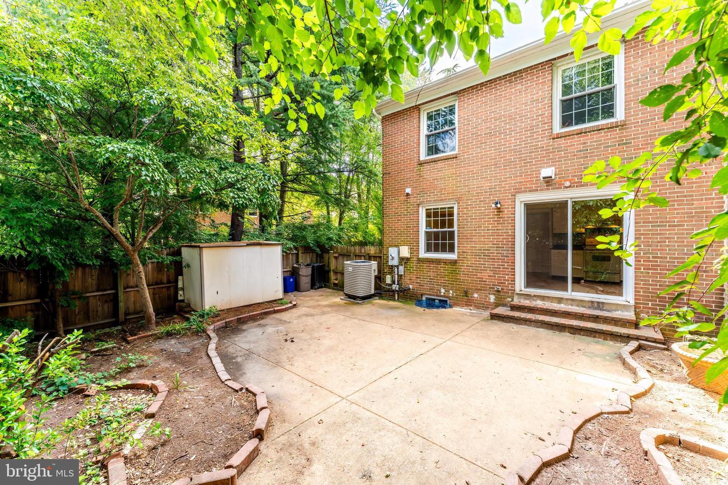 7020 BRADWOOD CT, SPRINGFIELD, Virginia 22151, 4 Bedrooms Bedrooms, ,3 BathroomsBathrooms,Residential,For sale,7020 BRADWOOD CT,VAFX2254574 MLS # VAFX2254574