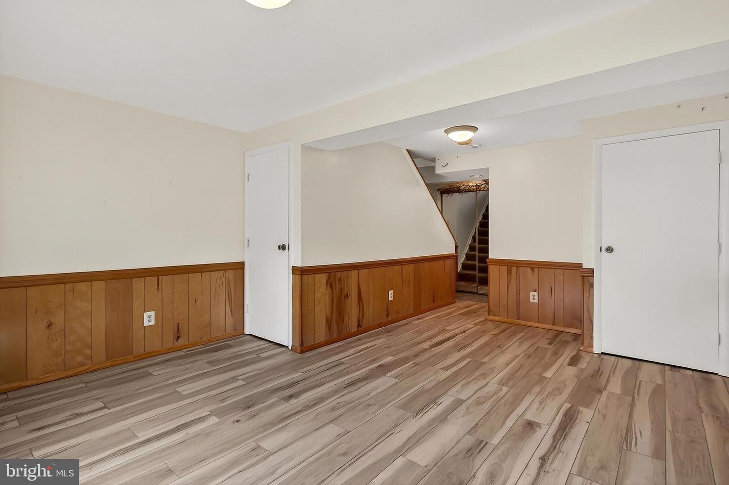 8353 BARK TREE CT, SPRINGFIELD, Virginia 22153, 2 Bedrooms Bedrooms, ,2 BathroomsBathrooms,Residential,For sale,8353 BARK TREE CT,VAFX2255652 MLS # VAFX2255652