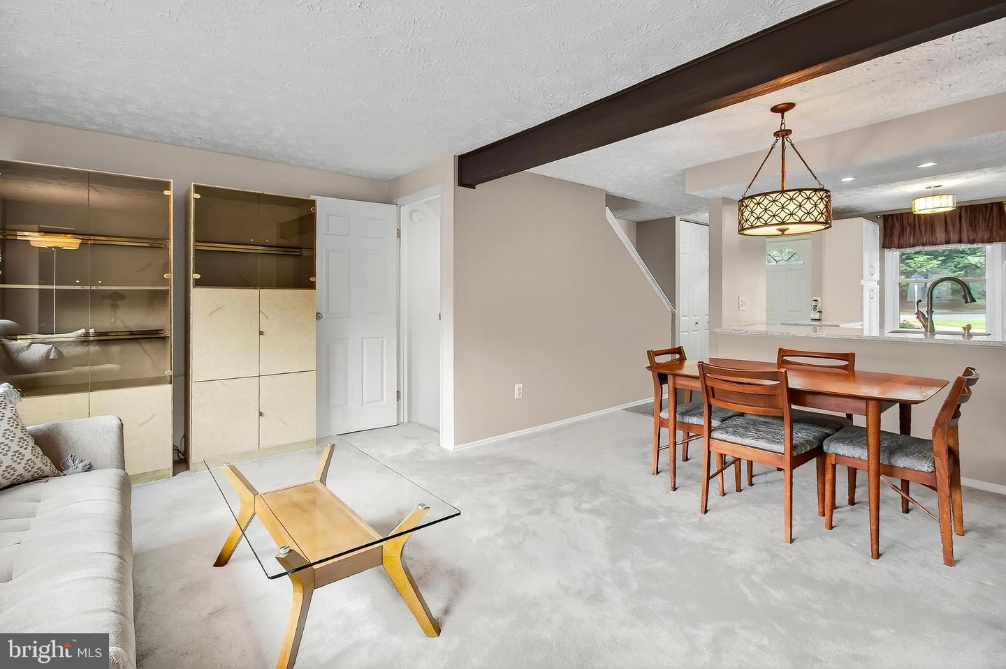 8353 BARK TREE CT, SPRINGFIELD, Virginia 22153, 2 Bedrooms Bedrooms, ,2 BathroomsBathrooms,Residential,For sale,8353 BARK TREE CT,VAFX2255652 MLS # VAFX2255652