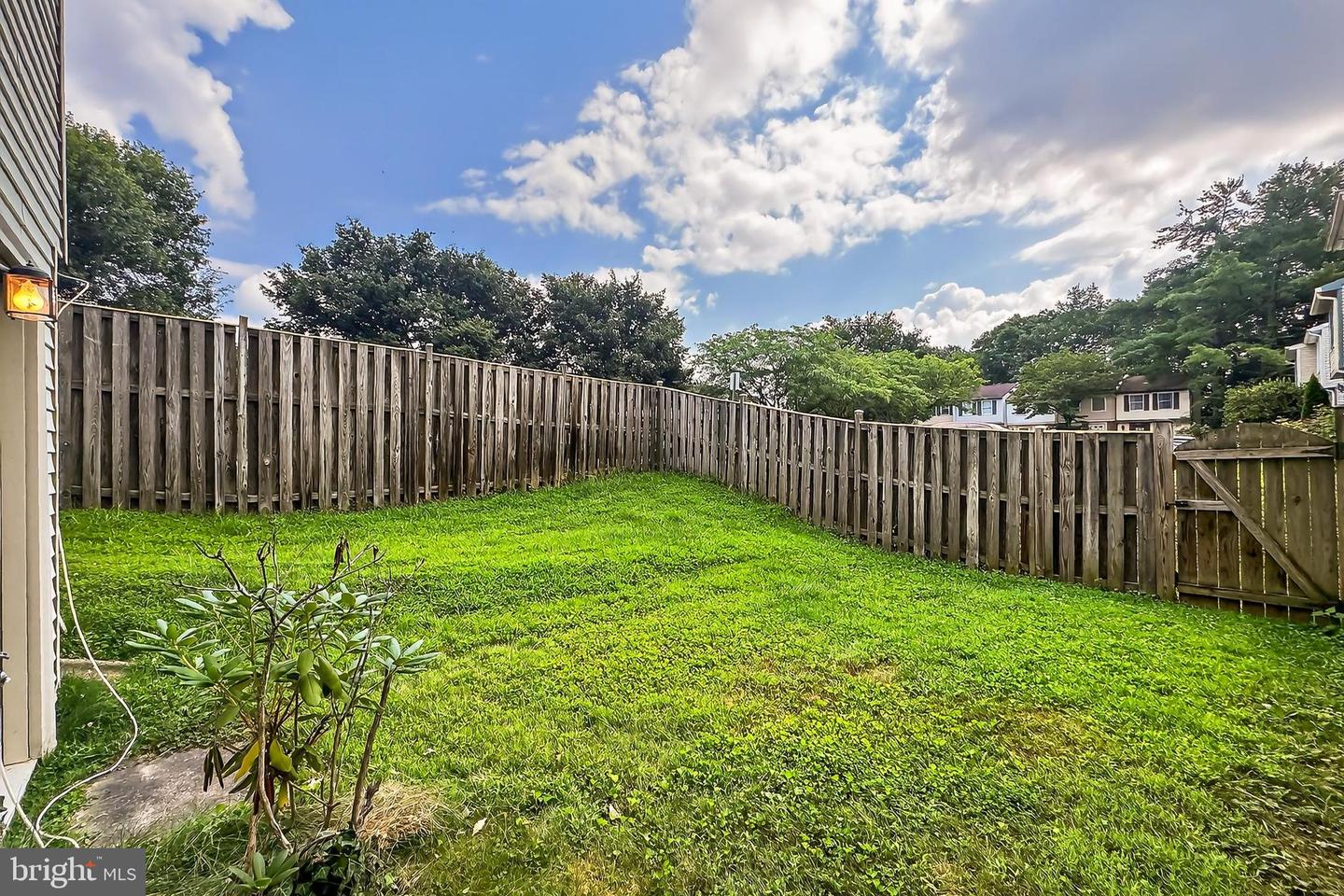8353 BARK TREE CT, SPRINGFIELD, Virginia 22153, 2 Bedrooms Bedrooms, ,2 BathroomsBathrooms,Residential,For sale,8353 BARK TREE CT,VAFX2255652 MLS # VAFX2255652