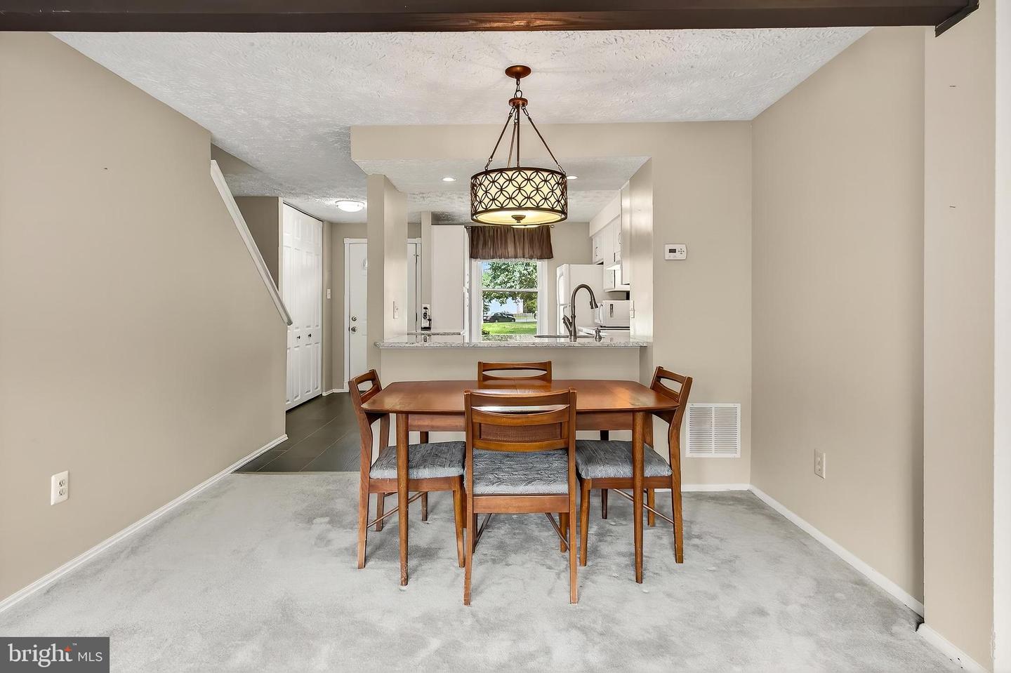 8353 BARK TREE CT, SPRINGFIELD, Virginia 22153, 2 Bedrooms Bedrooms, ,2 BathroomsBathrooms,Residential,For sale,8353 BARK TREE CT,VAFX2255652 MLS # VAFX2255652