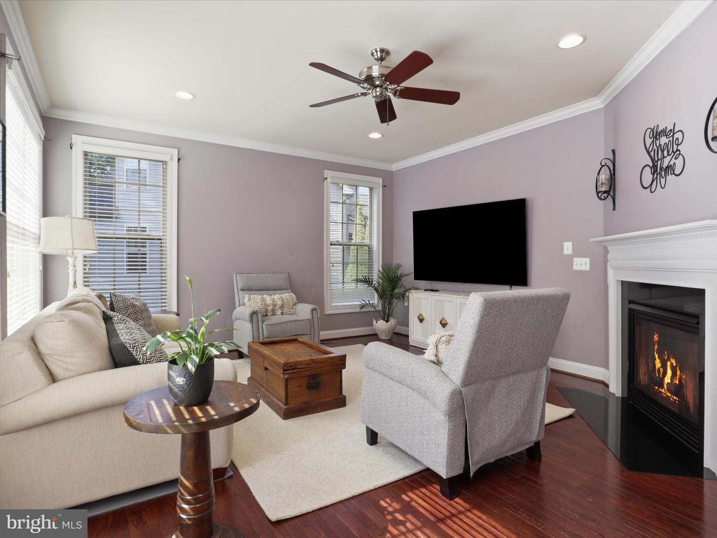 6835 NOYES AVE, HAYMARKET, Virginia 20169, 4 Bedrooms Bedrooms, ,2 BathroomsBathrooms,Residential,For sale,6835 NOYES AVE,VAPW2099308 MLS # VAPW2099308