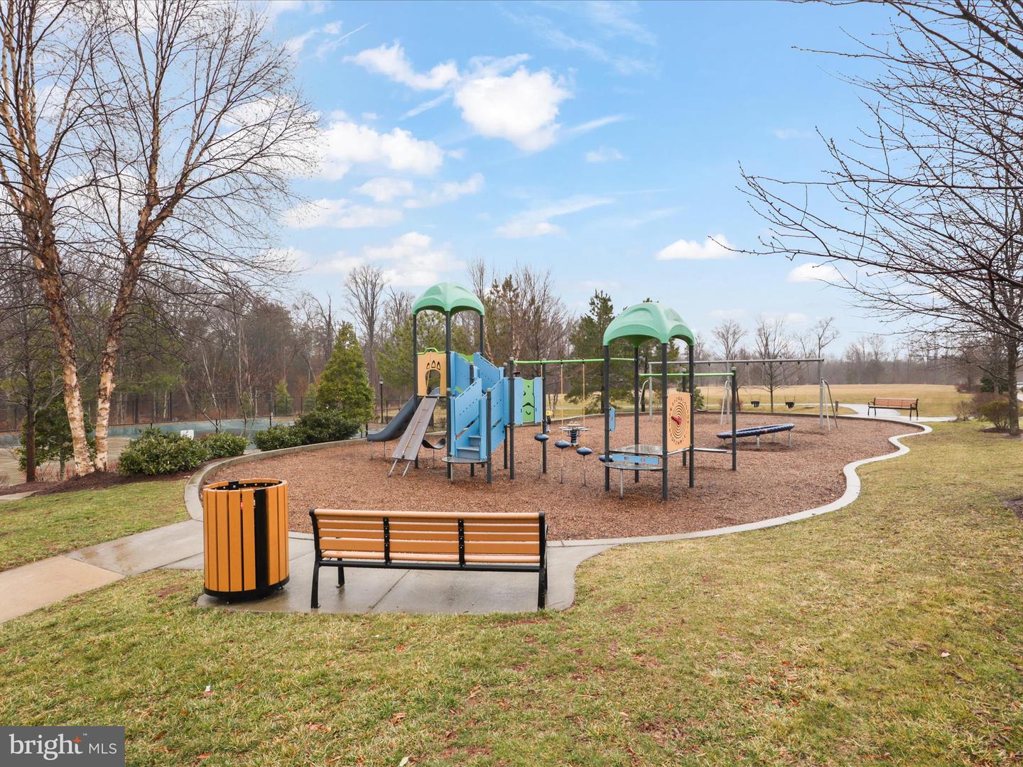 6835 NOYES AVE, HAYMARKET, Virginia 20169, 4 Bedrooms Bedrooms, ,2 BathroomsBathrooms,Residential,For sale,6835 NOYES AVE,VAPW2099308 MLS # VAPW2099308