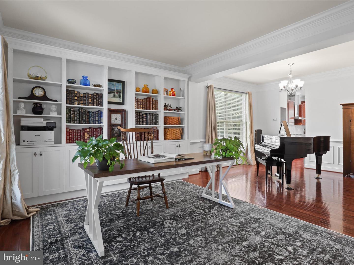 6835 NOYES AVE, HAYMARKET, Virginia 20169, 4 Bedrooms Bedrooms, ,2 BathroomsBathrooms,Residential,For sale,6835 NOYES AVE,VAPW2099308 MLS # VAPW2099308