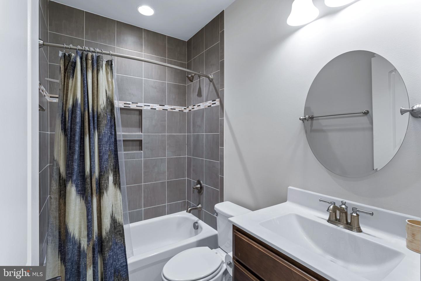 4876 CHEROKEE AVE, ALEXANDRIA, Virginia 22312, 5 Bedrooms Bedrooms, ,4 BathroomsBathrooms,Residential,For sale,4876 CHEROKEE AVE,VAFX2255740 MLS # VAFX2255740