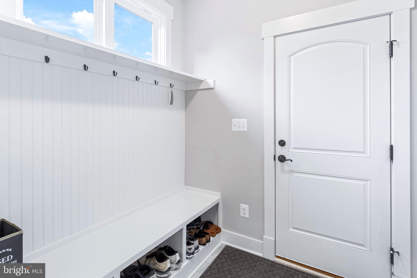 4876 CHEROKEE AVE, ALEXANDRIA, Virginia 22312, 5 Bedrooms Bedrooms, ,4 BathroomsBathrooms,Residential,For sale,4876 CHEROKEE AVE,VAFX2255740 MLS # VAFX2255740