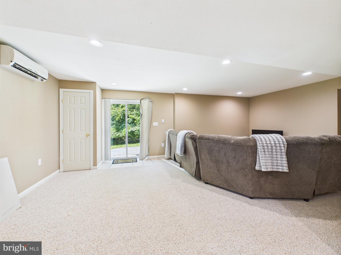 4690 PEARSON DR, WOODBRIDGE, Virginia 22193, 4 Bedrooms Bedrooms, ,3 BathroomsBathrooms,Residential,For sale,4690 PEARSON DR,VAPW2099434 MLS # VAPW2099434