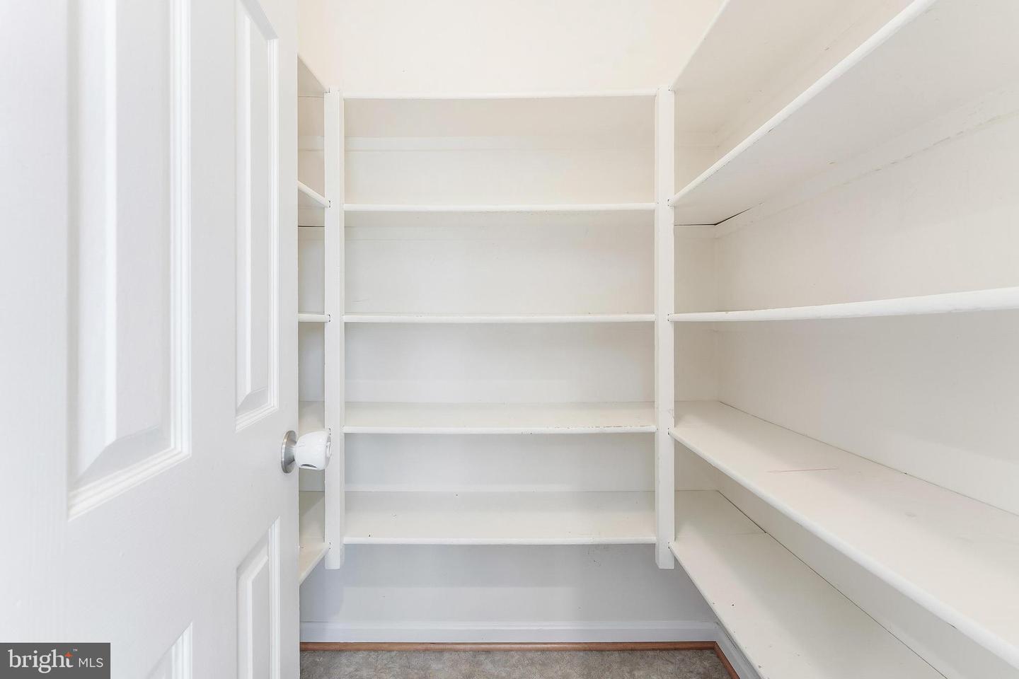 2713 FRANKLIN CT, ALEXANDRIA, Virginia 22302, 3 Bedrooms Bedrooms, ,3 BathroomsBathrooms,Residential,For sale,2713 FRANKLIN CT,VAAX2047590 MLS # VAAX2047590