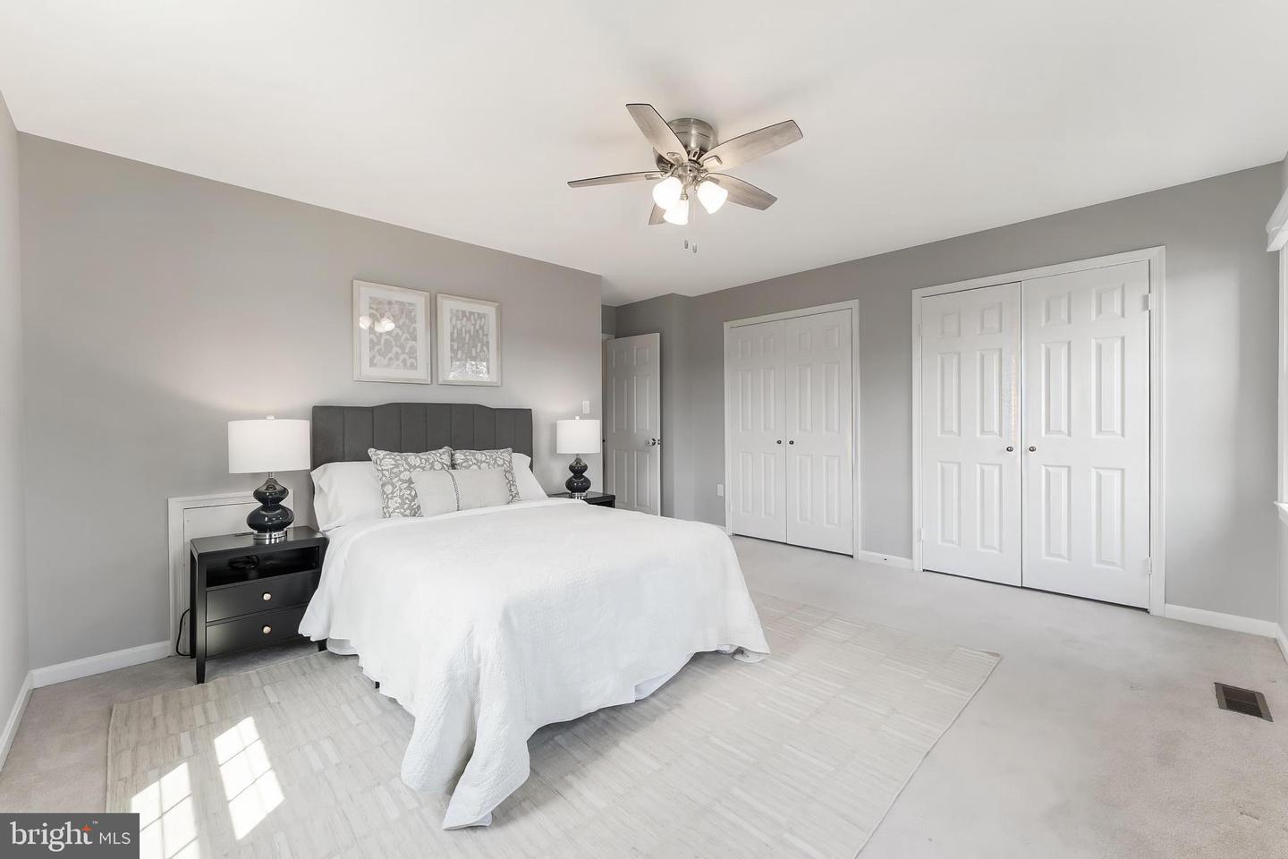 2713 FRANKLIN CT, ALEXANDRIA, Virginia 22302, 3 Bedrooms Bedrooms, ,3 BathroomsBathrooms,Residential,For sale,2713 FRANKLIN CT,VAAX2047590 MLS # VAAX2047590