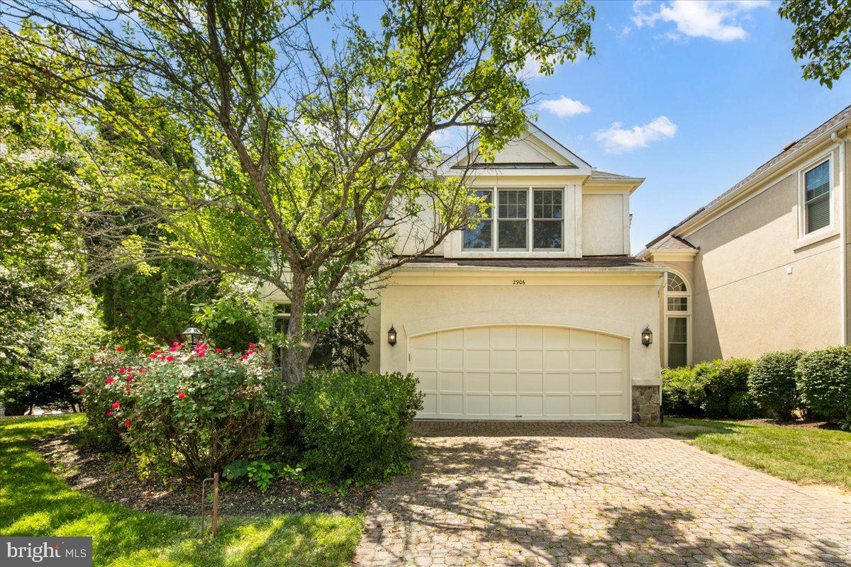 2906 STRATHAVEN PL, VIENNA, Virginia 22181, 5 Bedrooms Bedrooms, ,4 BathroomsBathrooms,Residential,For sale,2906 STRATHAVEN PL,VAFX2256302 MLS # VAFX2256302