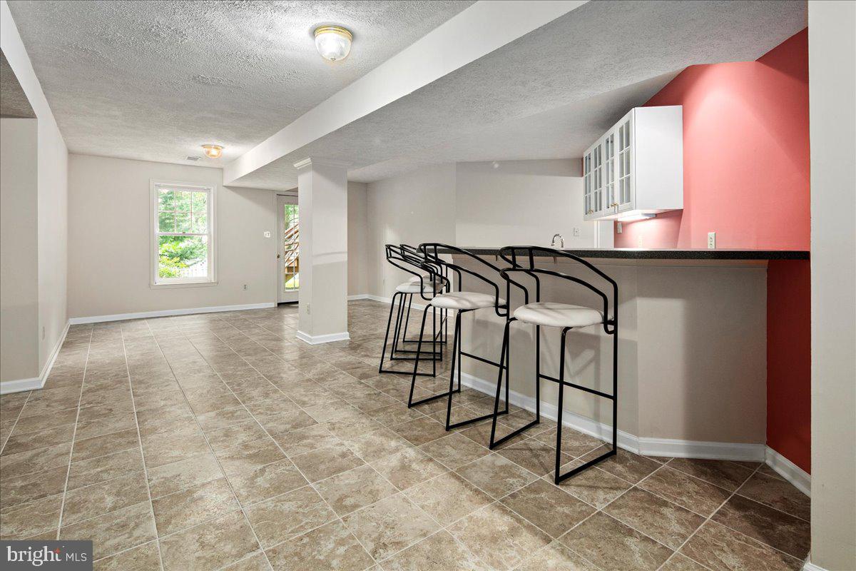 2906 STRATHAVEN PL, VIENNA, Virginia 22181, 5 Bedrooms Bedrooms, ,4 BathroomsBathrooms,Residential,For sale,2906 STRATHAVEN PL,VAFX2256302 MLS # VAFX2256302