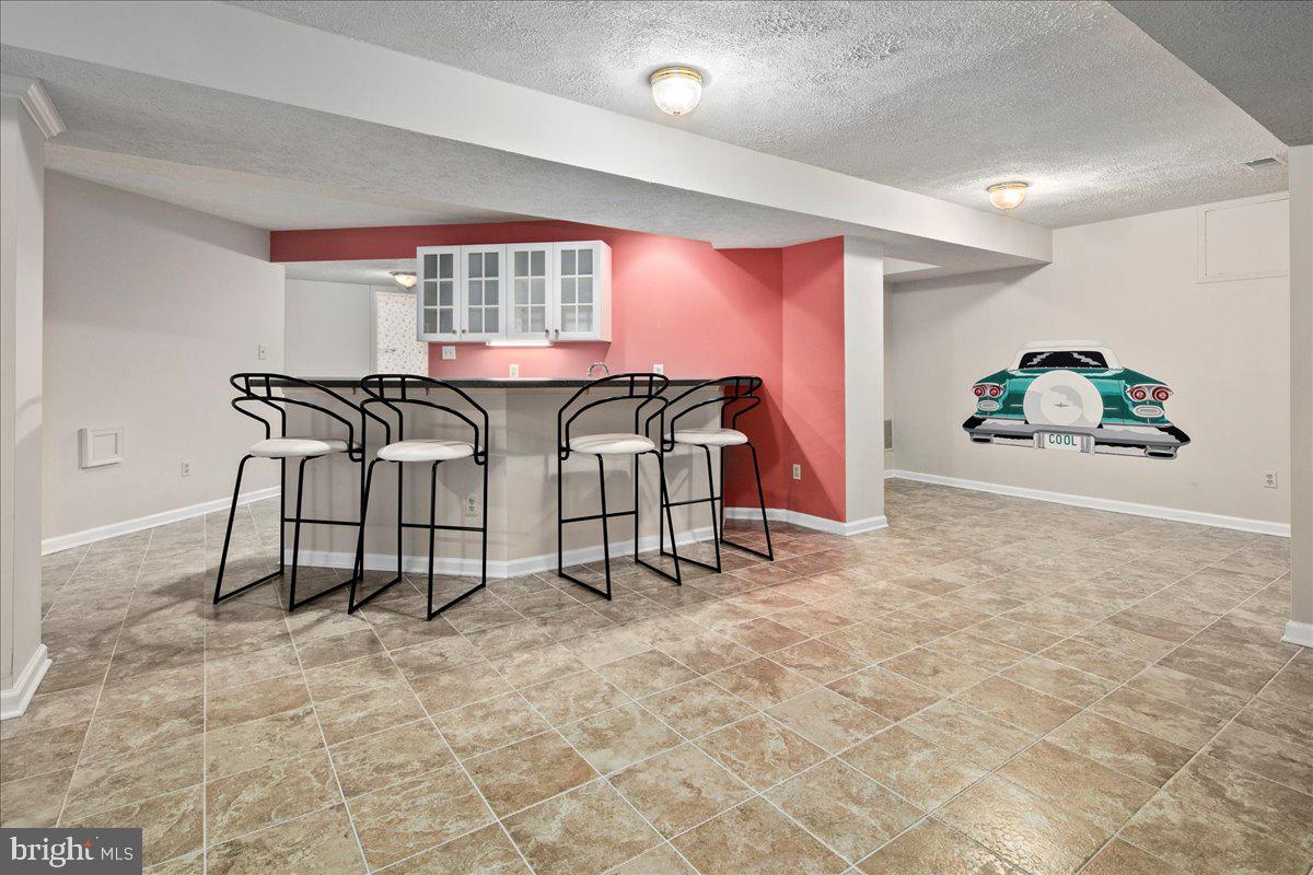 2906 STRATHAVEN PL, VIENNA, Virginia 22181, 5 Bedrooms Bedrooms, ,4 BathroomsBathrooms,Residential,For sale,2906 STRATHAVEN PL,VAFX2256302 MLS # VAFX2256302