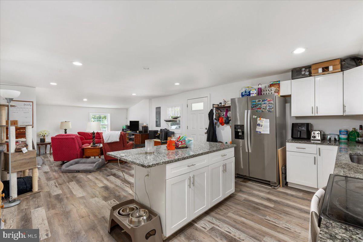 79 BENTONVILLE RD, BENTONVILLE, Virginia 22610, 3 Bedrooms Bedrooms, ,2 BathroomsBathrooms,Residential,For sale,79 BENTONVILLE RD,VAWR2011746 MLS # VAWR2011746