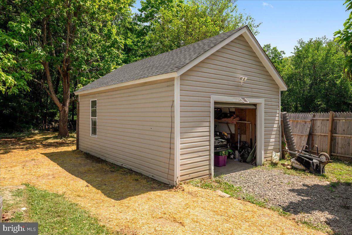 79 BENTONVILLE RD, BENTONVILLE, Virginia 22610, 3 Bedrooms Bedrooms, ,2 BathroomsBathrooms,Residential,For sale,79 BENTONVILLE RD,VAWR2011746 MLS # VAWR2011746