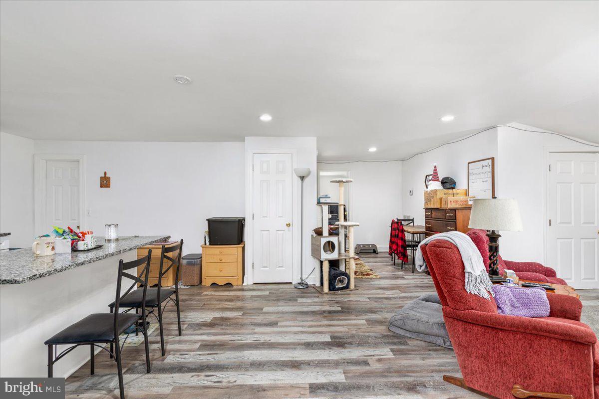 79 BENTONVILLE RD, BENTONVILLE, Virginia 22610, 3 Bedrooms Bedrooms, ,2 BathroomsBathrooms,Residential,For sale,79 BENTONVILLE RD,VAWR2011746 MLS # VAWR2011746