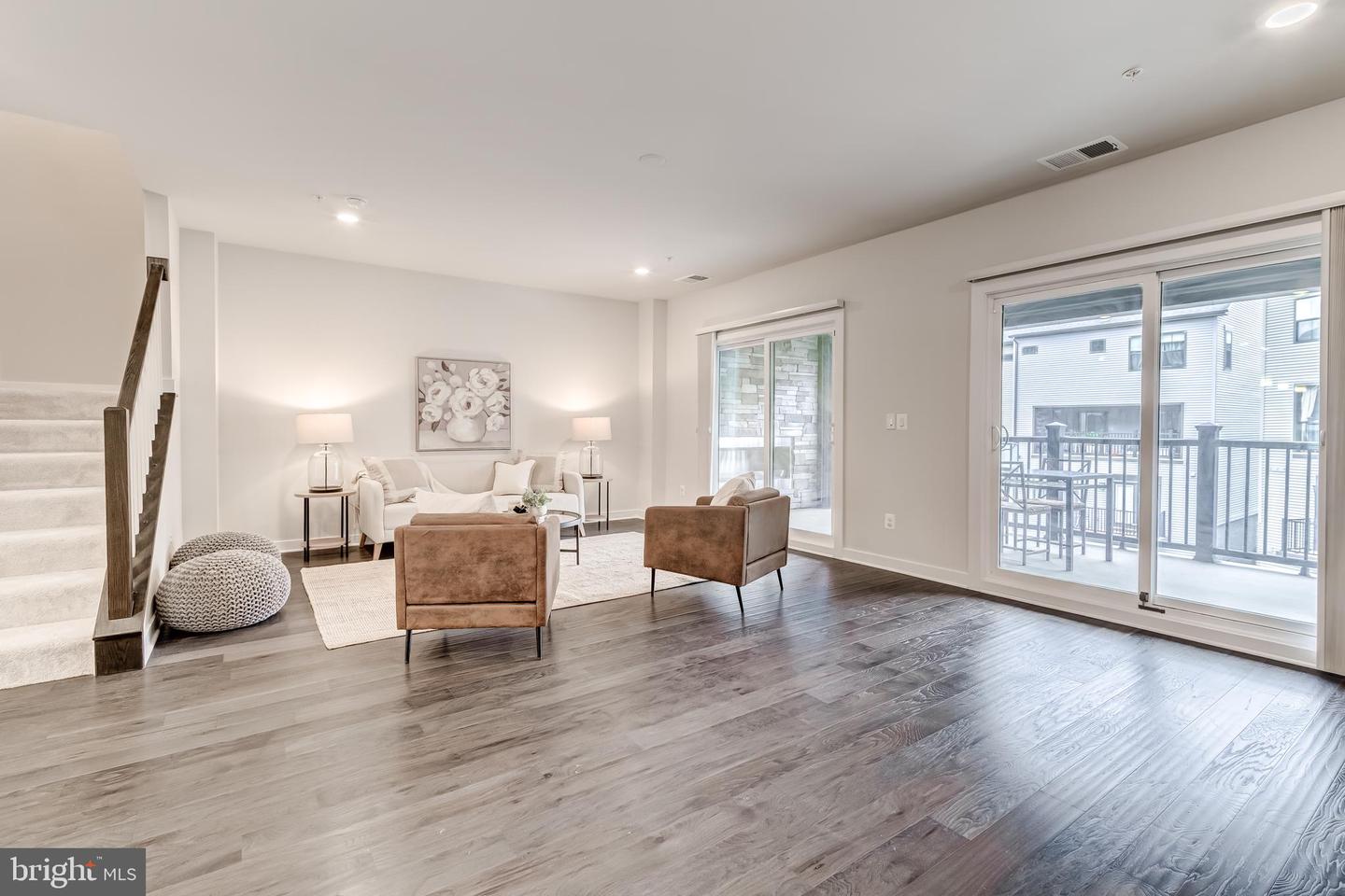 13248 LAKE WOODLAND WAY #5B, HERNDON, Virginia 20171, 3 Bedrooms Bedrooms, ,2 BathroomsBathrooms,Residential,For sale,13248 LAKE WOODLAND WAY #5B,VAFX2256532 MLS # VAFX2256532
