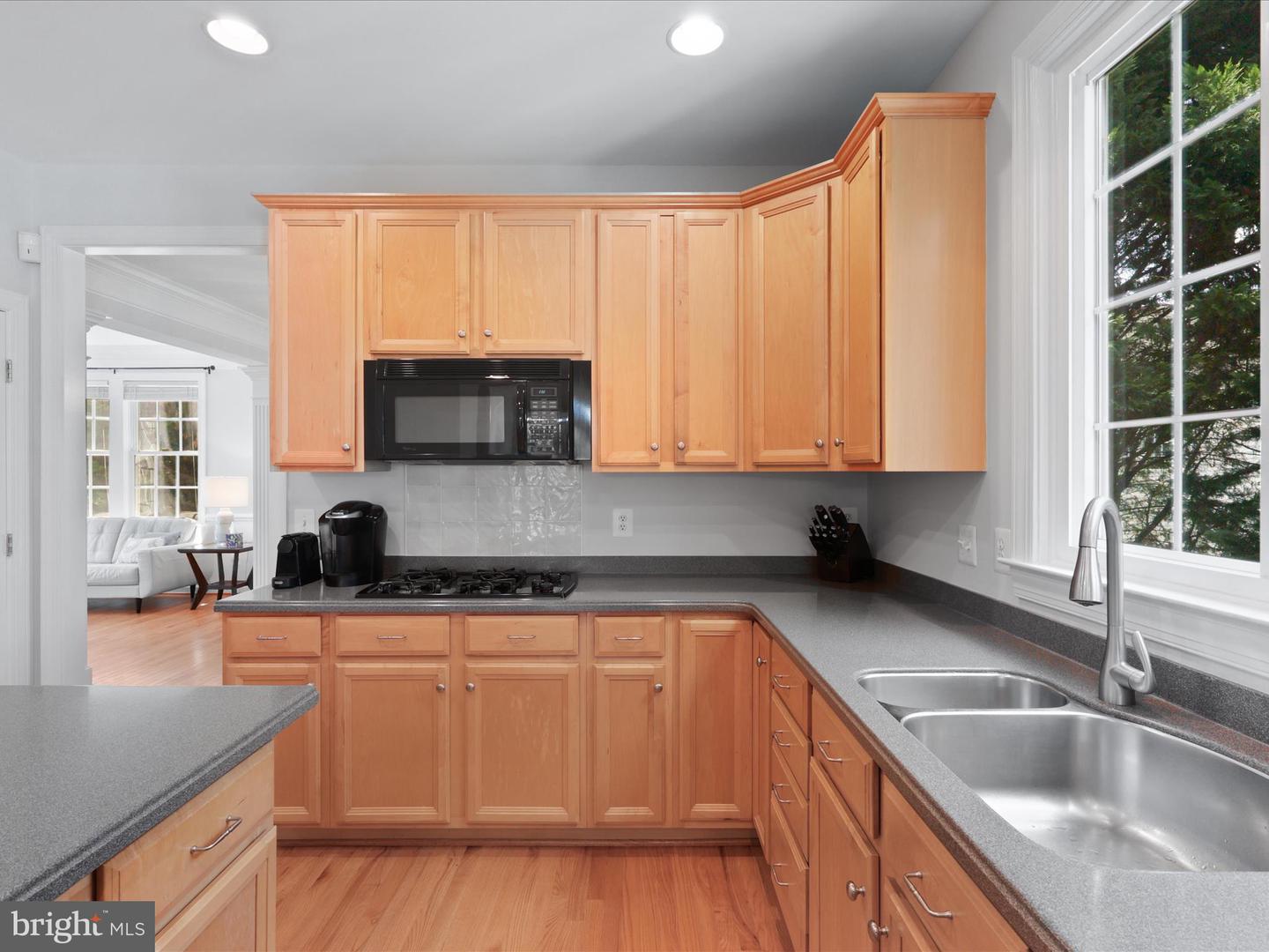 14008 GARROW CT, BRISTOW, Virginia 20136, 5 Bedrooms Bedrooms, 10 Rooms Rooms,4 BathroomsBathrooms,Residential,For sale,14008 GARROW CT,VAPW2099646 MLS # VAPW2099646