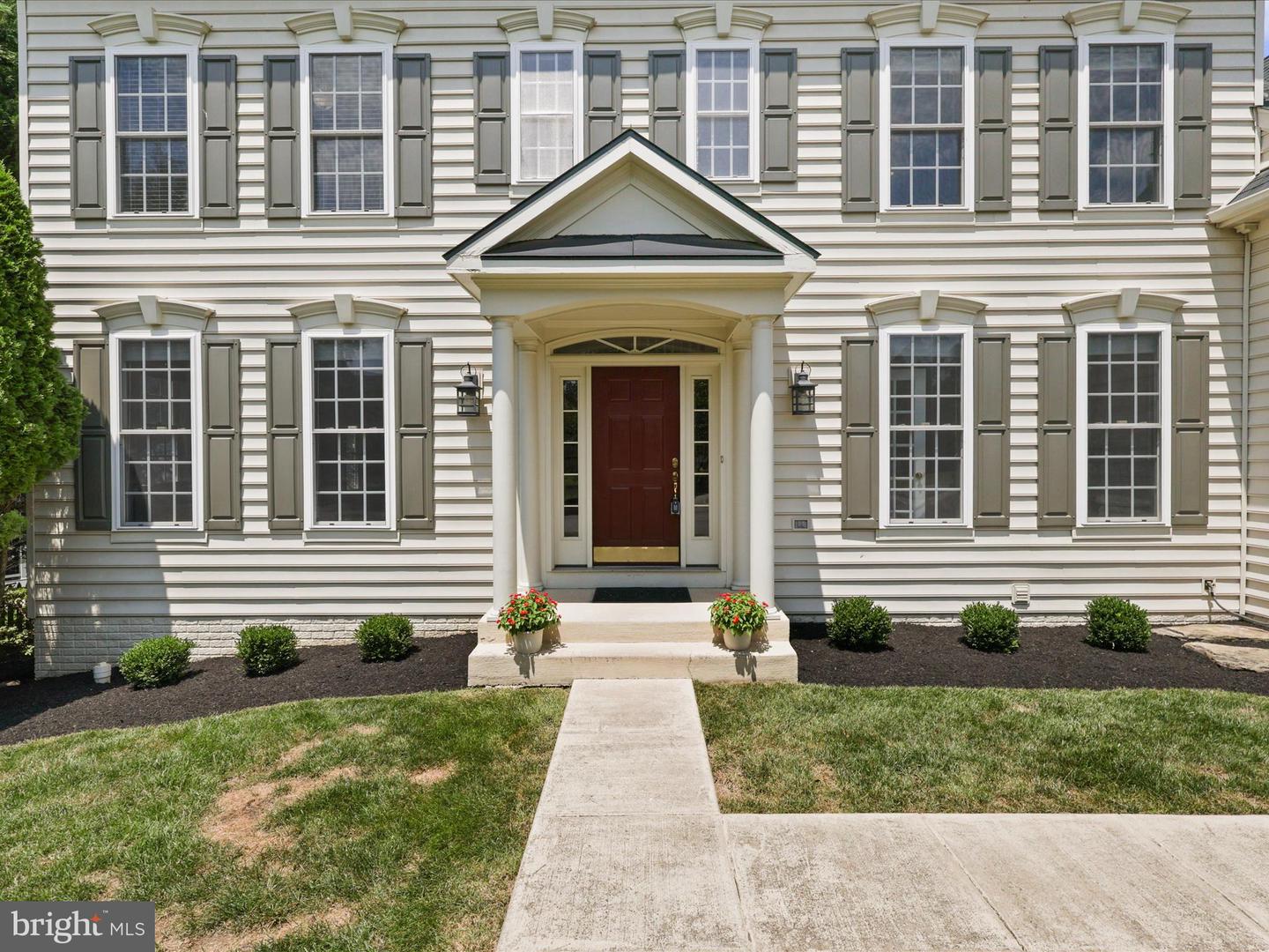 14008 GARROW CT, BRISTOW, Virginia 20136, 5 Bedrooms Bedrooms, 10 Rooms Rooms,4 BathroomsBathrooms,Residential,For sale,14008 GARROW CT,VAPW2099646 MLS # VAPW2099646