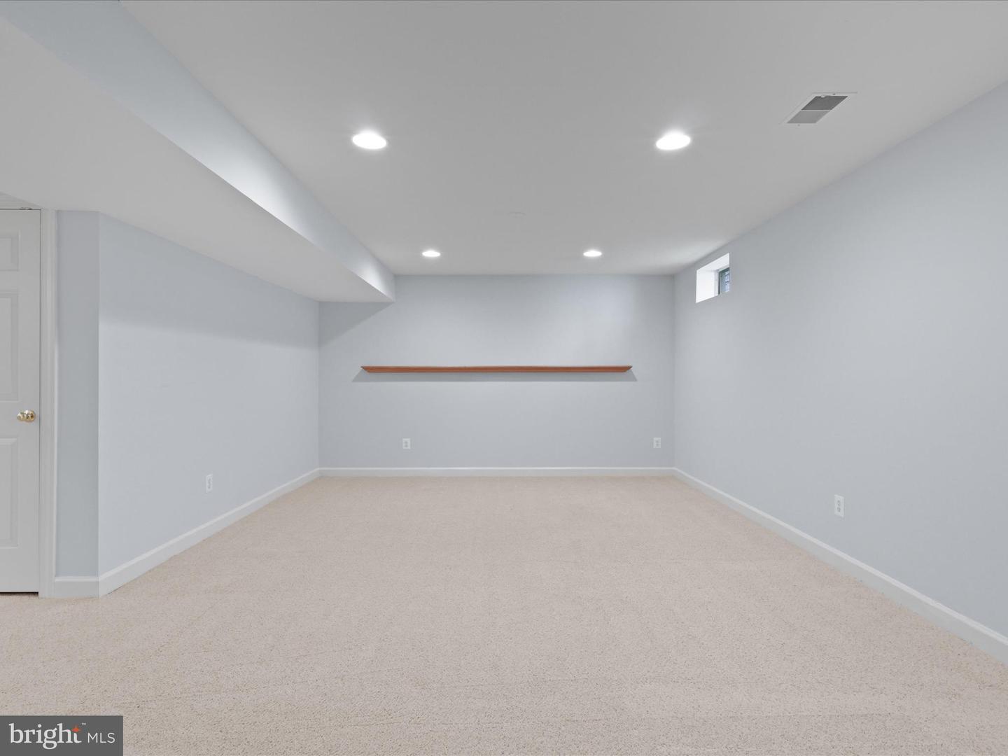 14008 GARROW CT, BRISTOW, Virginia 20136, 5 Bedrooms Bedrooms, 10 Rooms Rooms,4 BathroomsBathrooms,Residential,For sale,14008 GARROW CT,VAPW2099646 MLS # VAPW2099646
