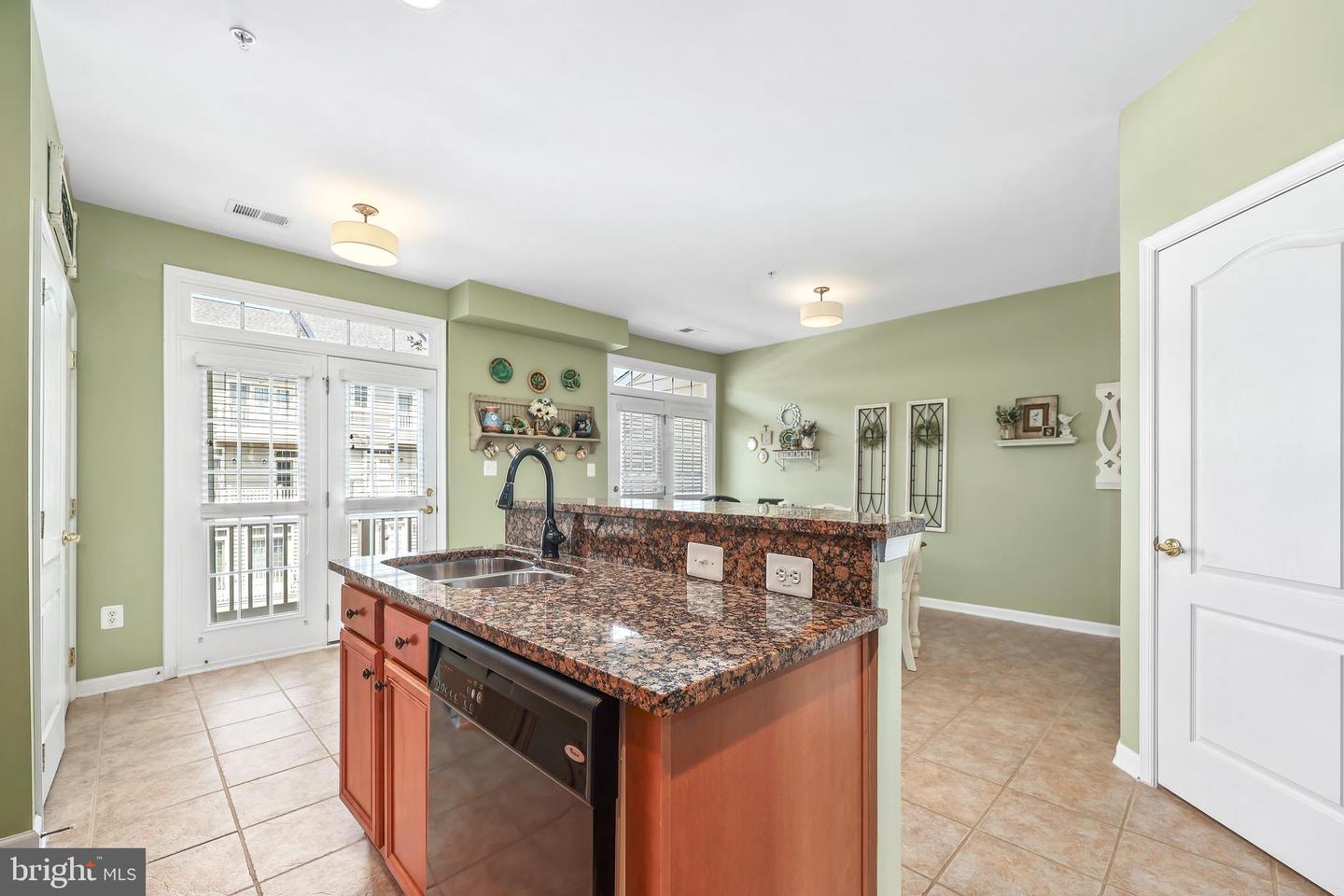 7119 LITTLE THAMES DR, GAINESVILLE, Virginia 20155, 3 Bedrooms Bedrooms, ,2 BathroomsBathrooms,Residential,For sale,7119 LITTLE THAMES DR,VAPW2099650 MLS # VAPW2099650