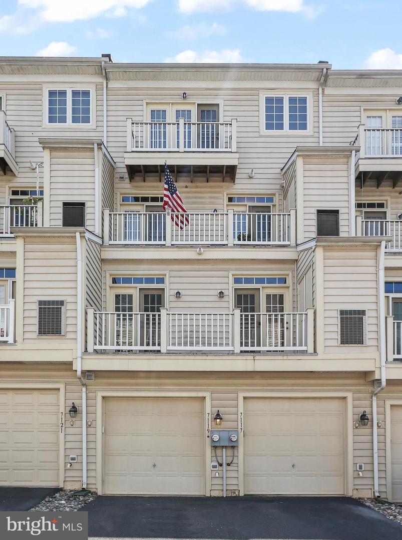 7119 LITTLE THAMES DR, GAINESVILLE, Virginia 20155, 3 Bedrooms Bedrooms, ,2 BathroomsBathrooms,Residential,For sale,7119 LITTLE THAMES DR,VAPW2099650 MLS # VAPW2099650