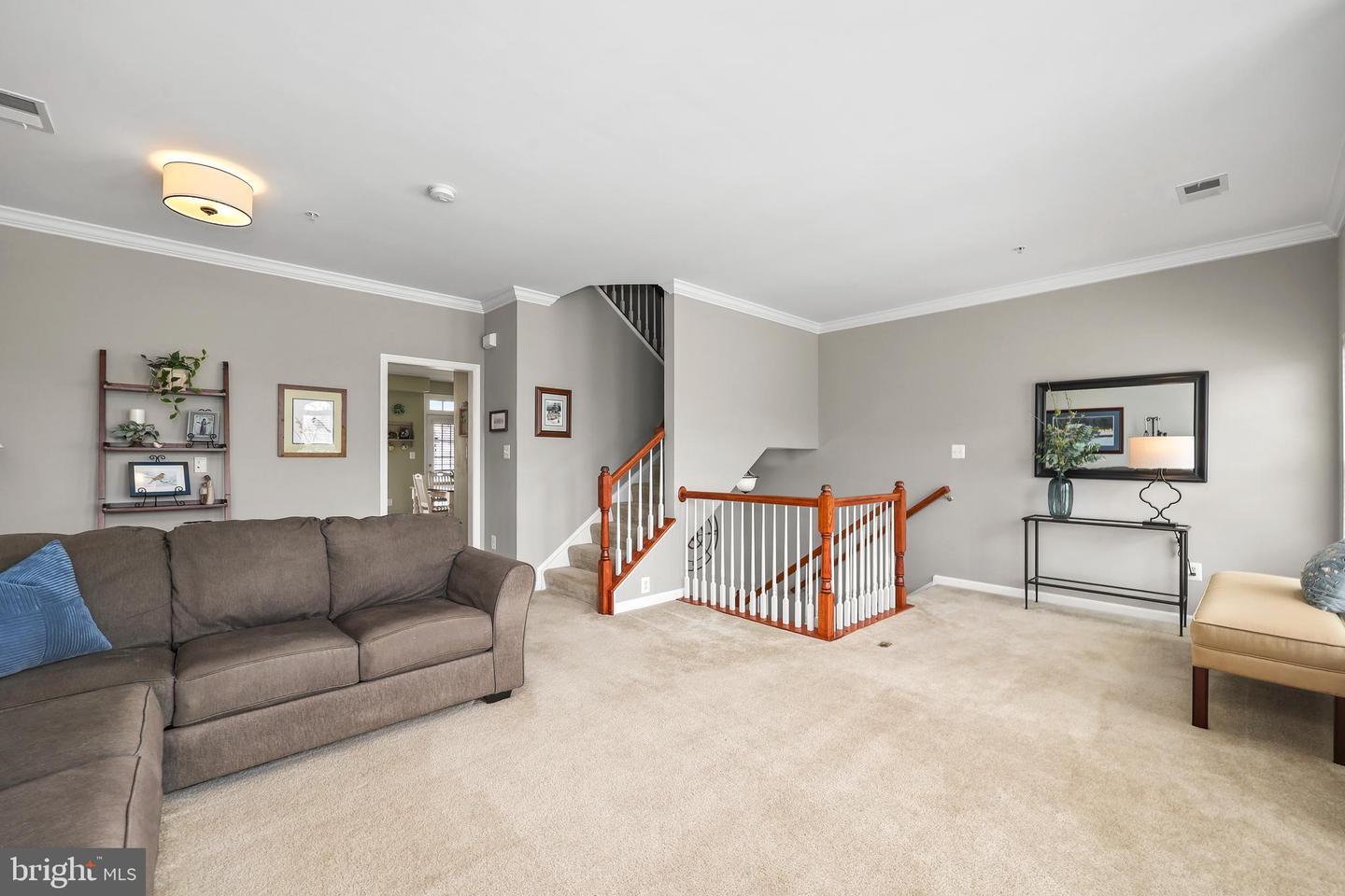 7119 LITTLE THAMES DR, GAINESVILLE, Virginia 20155, 3 Bedrooms Bedrooms, ,2 BathroomsBathrooms,Residential,For sale,7119 LITTLE THAMES DR,VAPW2099650 MLS # VAPW2099650