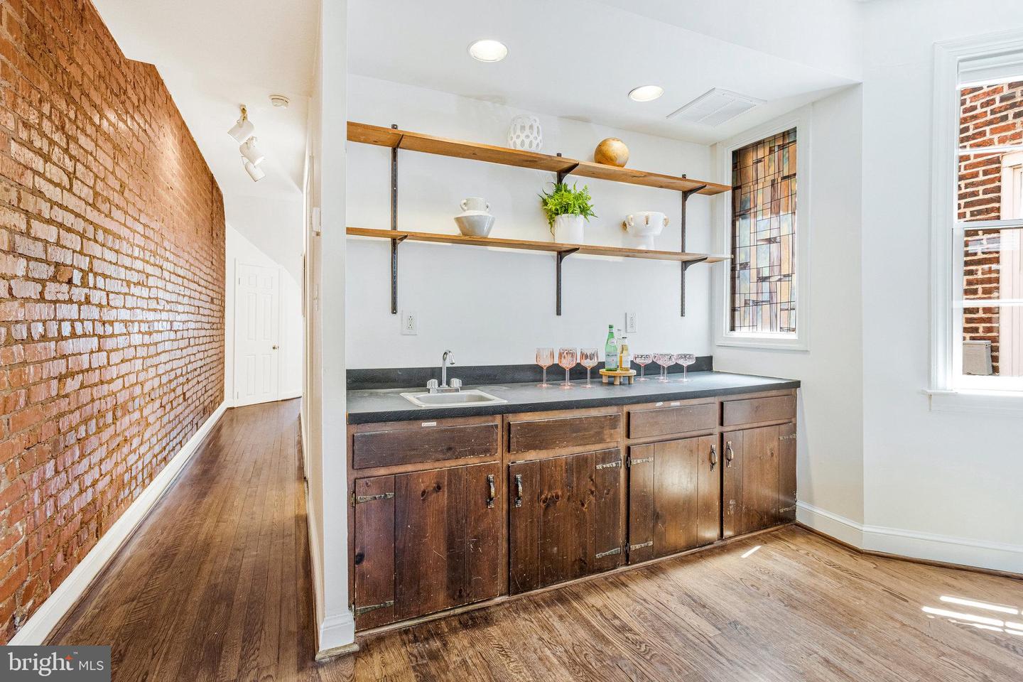 234 12TH PL NE, WASHINGTON, District Of Columbia 20002, 3 Bedrooms Bedrooms, ,2 BathroomsBathrooms,Residential,For sale,234 12TH PL NE,DCDC2211252 MLS # DCDC2211252