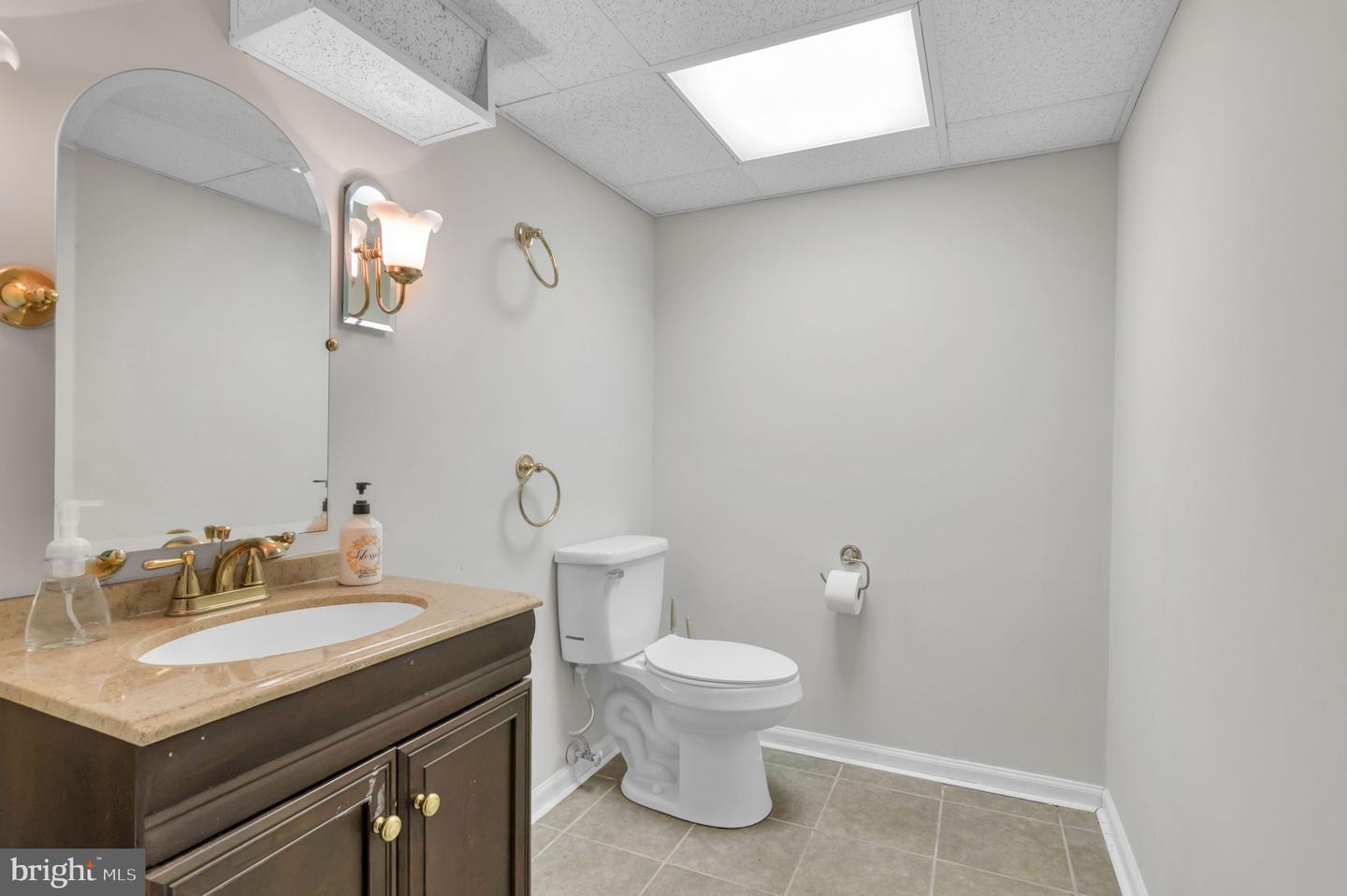 10404 AMHERST CIR, FREDERICKSBURG, Virginia 22408, 6 Bedrooms Bedrooms, ,4 BathroomsBathrooms,Residential,For sale,10404 AMHERST CIR,VASP2034828 MLS # VASP2034828