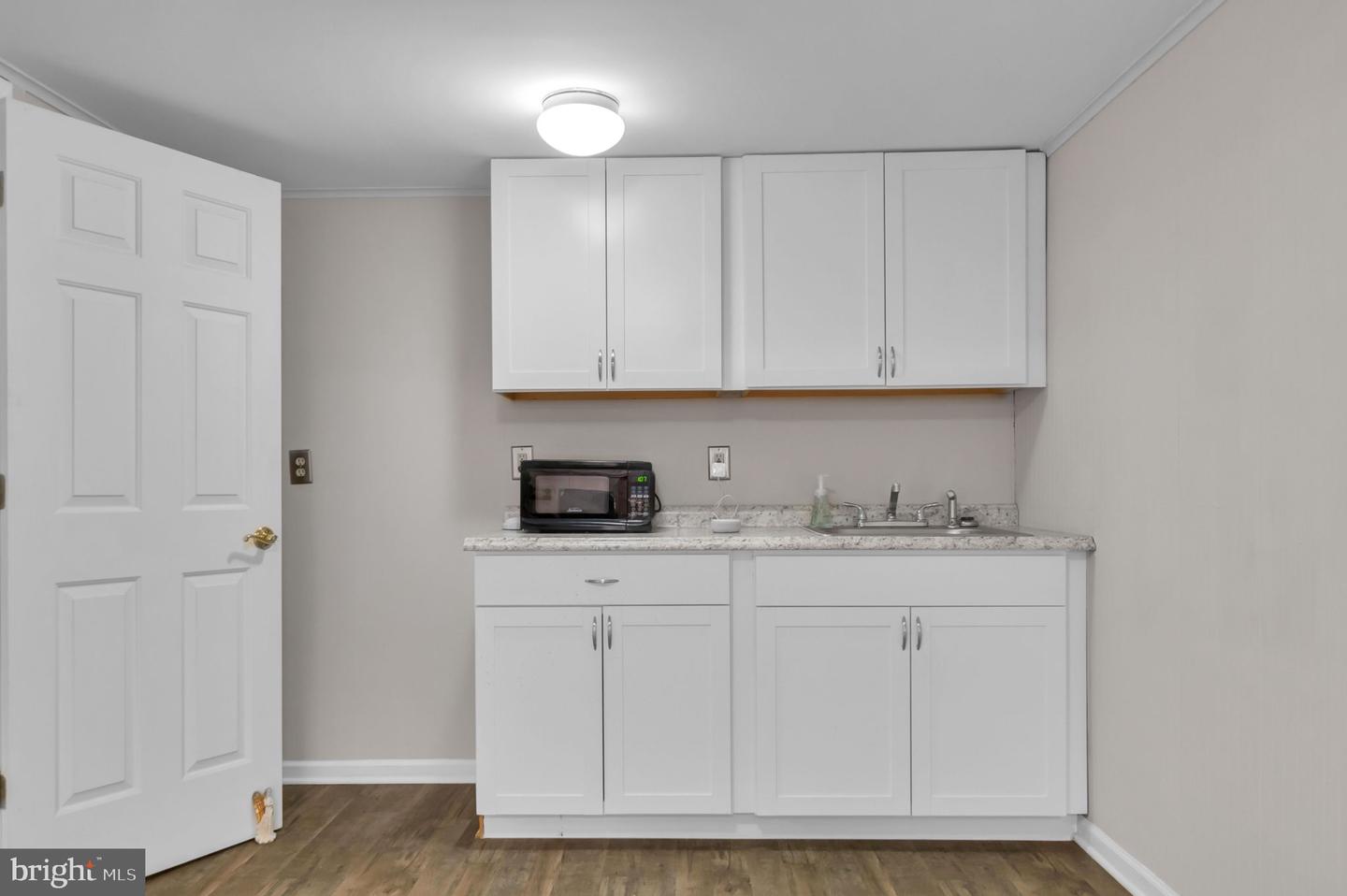 10404 AMHERST CIR, FREDERICKSBURG, Virginia 22408, 6 Bedrooms Bedrooms, ,4 BathroomsBathrooms,Residential,For sale,10404 AMHERST CIR,VASP2034828 MLS # VASP2034828