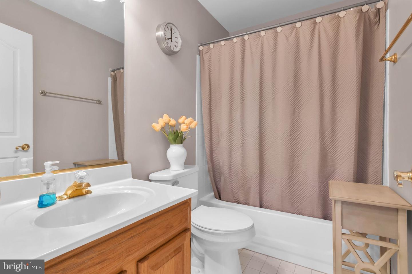 10404 AMHERST CIR, FREDERICKSBURG, Virginia 22408, 6 Bedrooms Bedrooms, ,4 BathroomsBathrooms,Residential,For sale,10404 AMHERST CIR,VASP2034828 MLS # VASP2034828