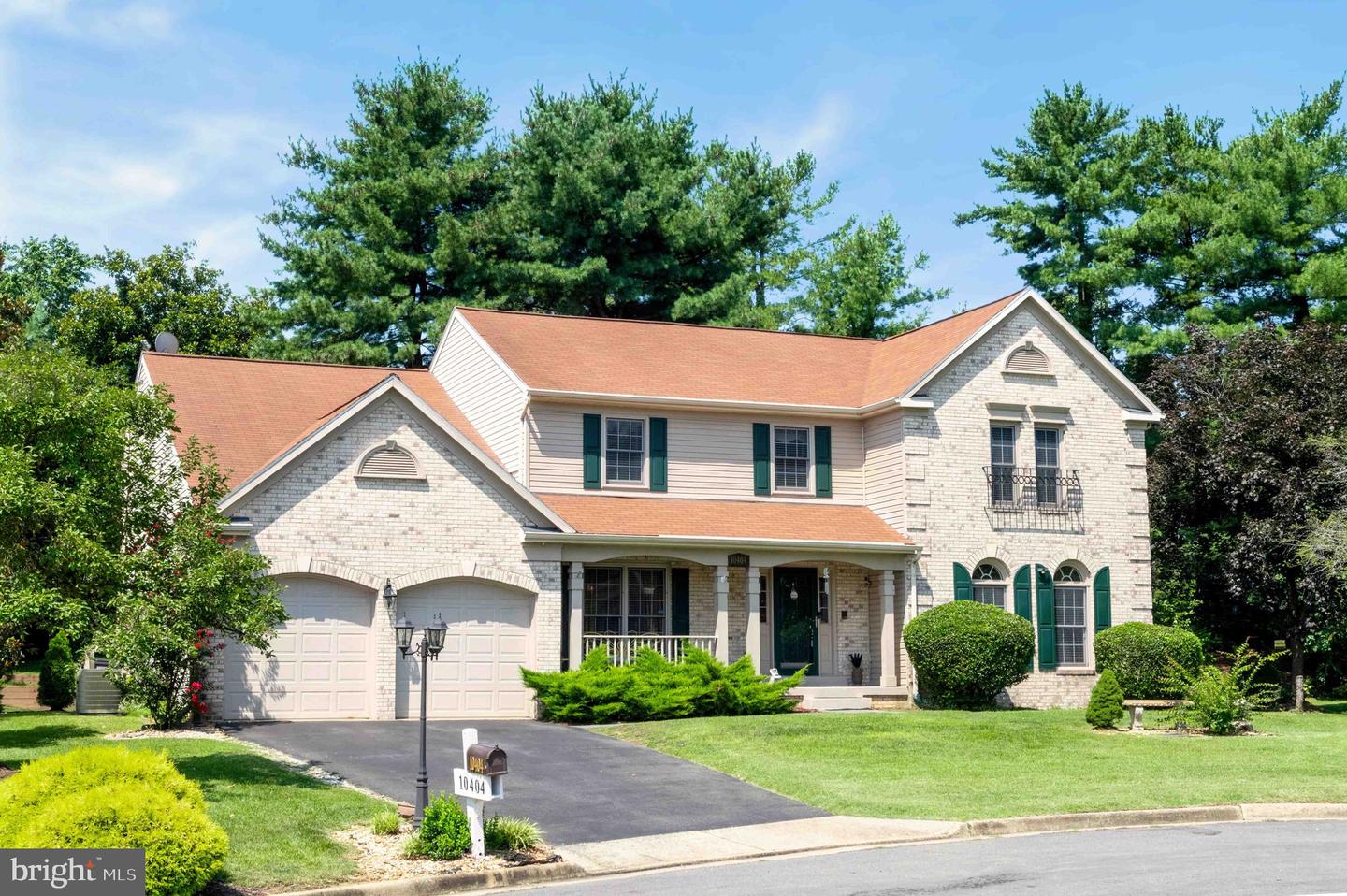 10404 AMHERST CIR, FREDERICKSBURG, Virginia 22408, 6 Bedrooms Bedrooms, ,4 BathroomsBathrooms,Residential,For sale,10404 AMHERST CIR,VASP2034828 MLS # VASP2034828
