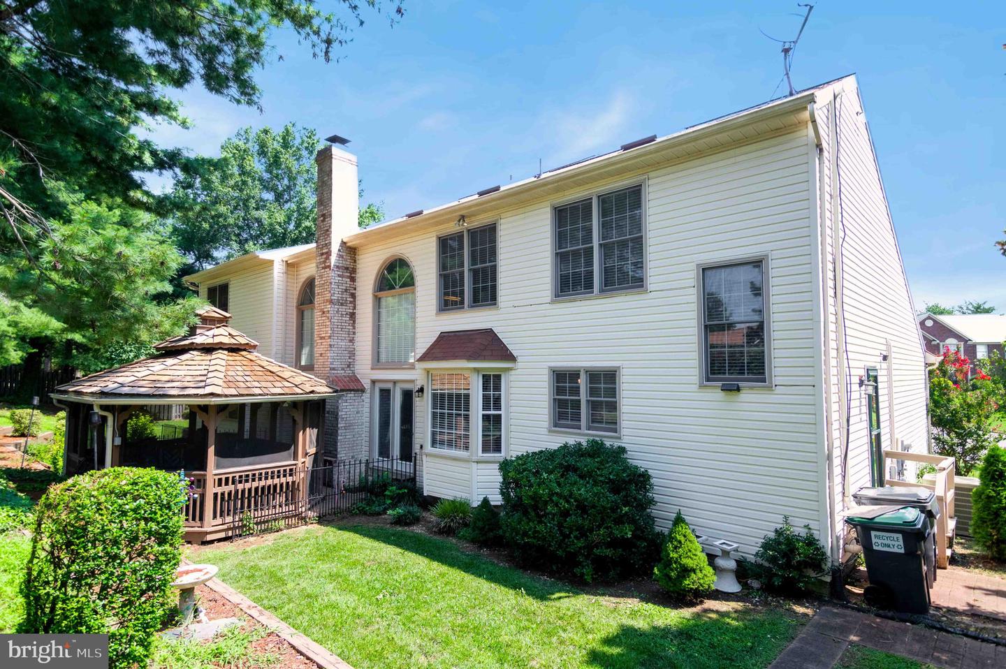 10404 AMHERST CIR, FREDERICKSBURG, Virginia 22408, 6 Bedrooms Bedrooms, ,4 BathroomsBathrooms,Residential,For sale,10404 AMHERST CIR,VASP2034828 MLS # VASP2034828