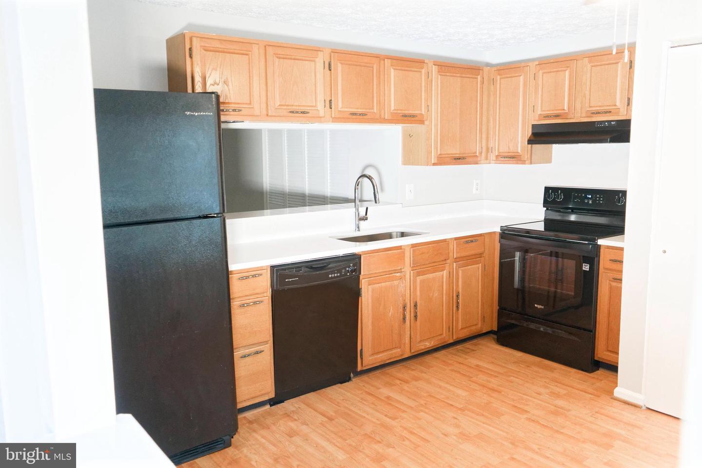 3931 SUNNY BROOK CT, WOODBRIDGE, Virginia 22192, 3 Bedrooms Bedrooms, ,1 BathroomBathrooms,Residential,For sale,3931 SUNNY BROOK CT,VAPW2099676 MLS # VAPW2099676