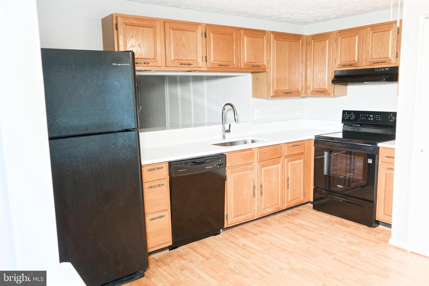3931 SUNNY BROOK CT, WOODBRIDGE, Virginia 22192, 3 Bedrooms Bedrooms, ,1 BathroomBathrooms,Residential,For sale,3931 SUNNY BROOK CT,VAPW2099676 MLS # VAPW2099676