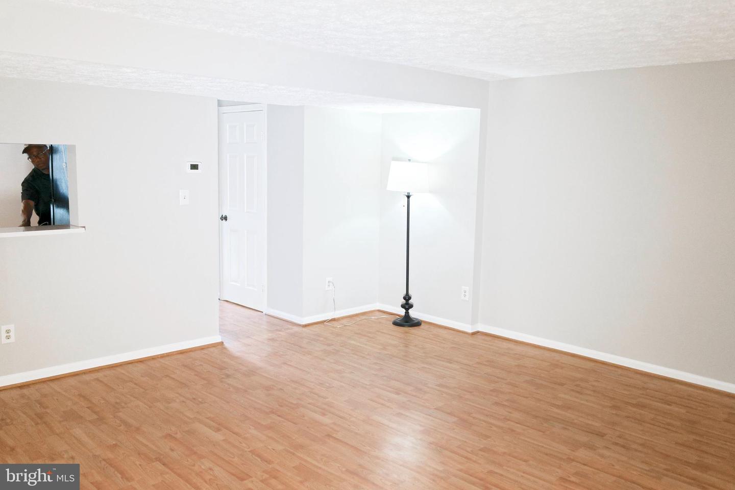 3931 SUNNY BROOK CT, WOODBRIDGE, Virginia 22192, 3 Bedrooms Bedrooms, ,1 BathroomBathrooms,Residential,For sale,3931 SUNNY BROOK CT,VAPW2099676 MLS # VAPW2099676