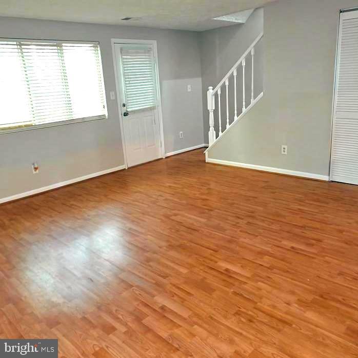 3931 SUNNY BROOK CT, WOODBRIDGE, Virginia 22192, 3 Bedrooms Bedrooms, ,1 BathroomBathrooms,Residential,For sale,3931 SUNNY BROOK CT,VAPW2099676 MLS # VAPW2099676