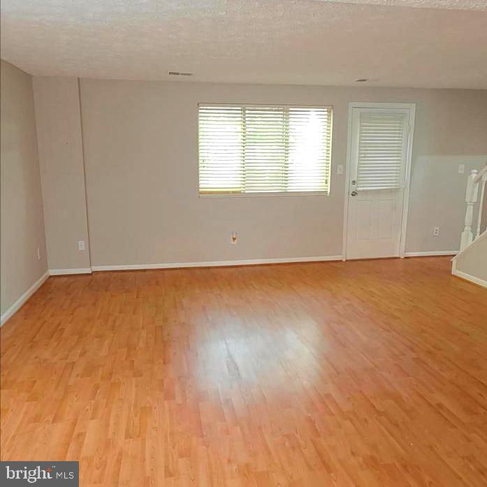 3931 SUNNY BROOK CT, WOODBRIDGE, Virginia 22192, 3 Bedrooms Bedrooms, ,1 BathroomBathrooms,Residential,For sale,3931 SUNNY BROOK CT,VAPW2099676 MLS # VAPW2099676