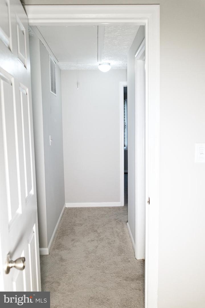 3931 SUNNY BROOK CT, WOODBRIDGE, Virginia 22192, 3 Bedrooms Bedrooms, ,1 BathroomBathrooms,Residential,For sale,3931 SUNNY BROOK CT,VAPW2099676 MLS # VAPW2099676