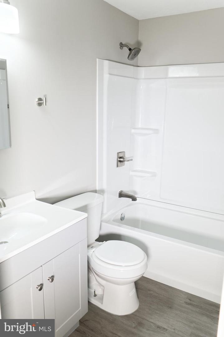 3931 SUNNY BROOK CT, WOODBRIDGE, Virginia 22192, 3 Bedrooms Bedrooms, ,1 BathroomBathrooms,Residential,For sale,3931 SUNNY BROOK CT,VAPW2099676 MLS # VAPW2099676