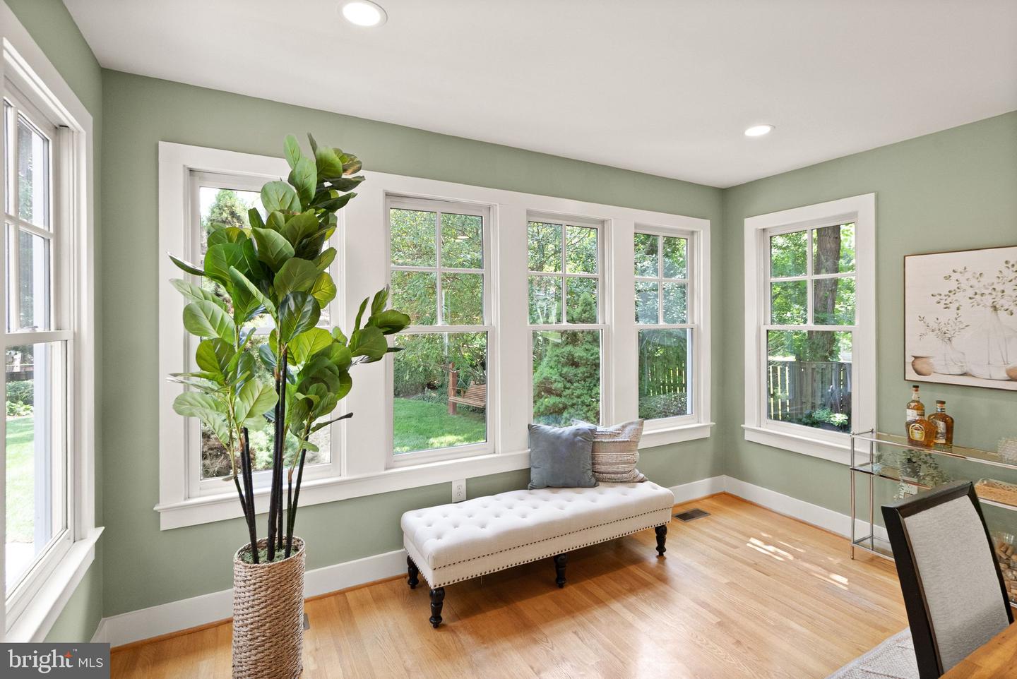 6633 FISHER AVE, FALLS CHURCH, Virginia 22046, 4 Bedrooms Bedrooms, ,3 BathroomsBathrooms,Residential,For sale,6633 FISHER AVE,VAFX2256710 MLS # VAFX2256710