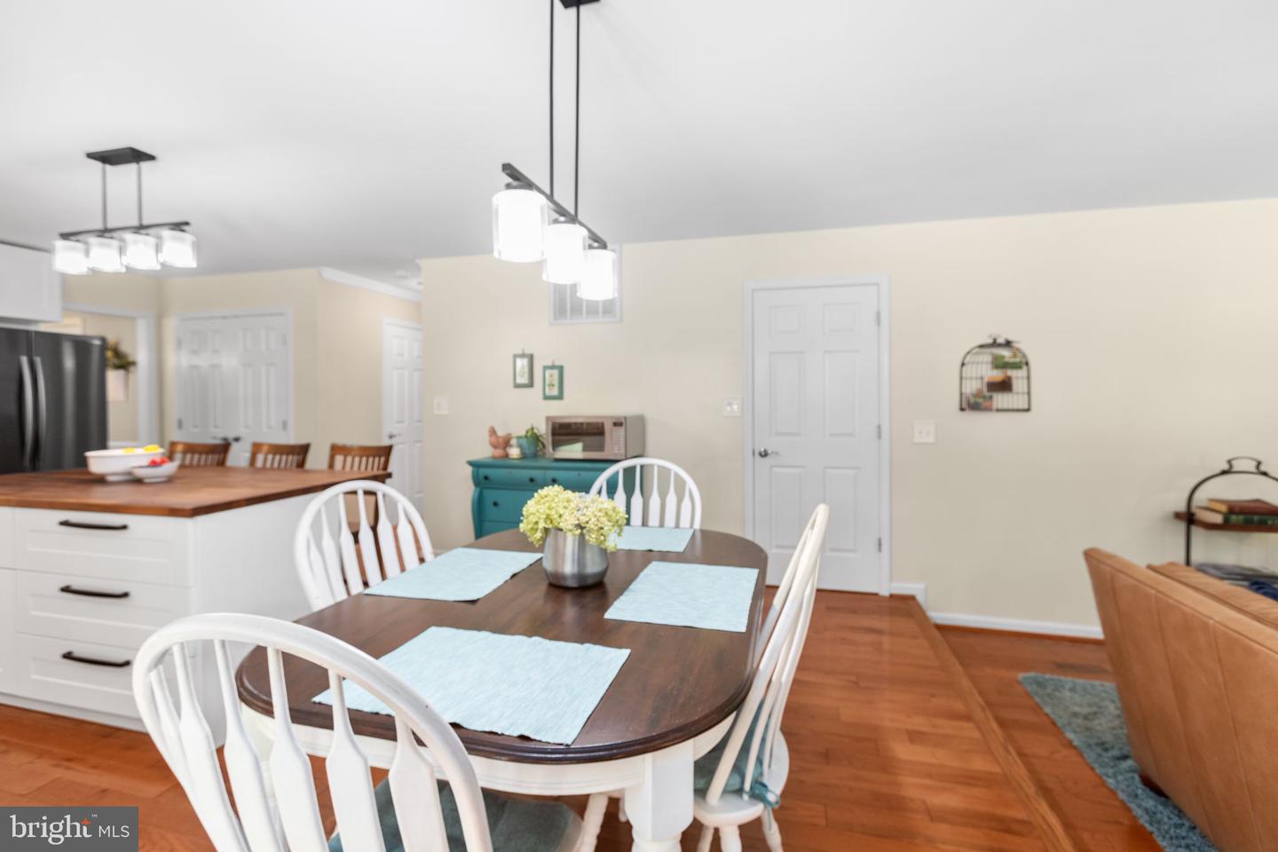 6105 W MELODY CT, FREDERICKSBURG, Virginia 22407, 5 Bedrooms Bedrooms, ,3 BathroomsBathrooms,Residential,For sale,6105 W MELODY CT,VASP2034832 MLS # VASP2034832