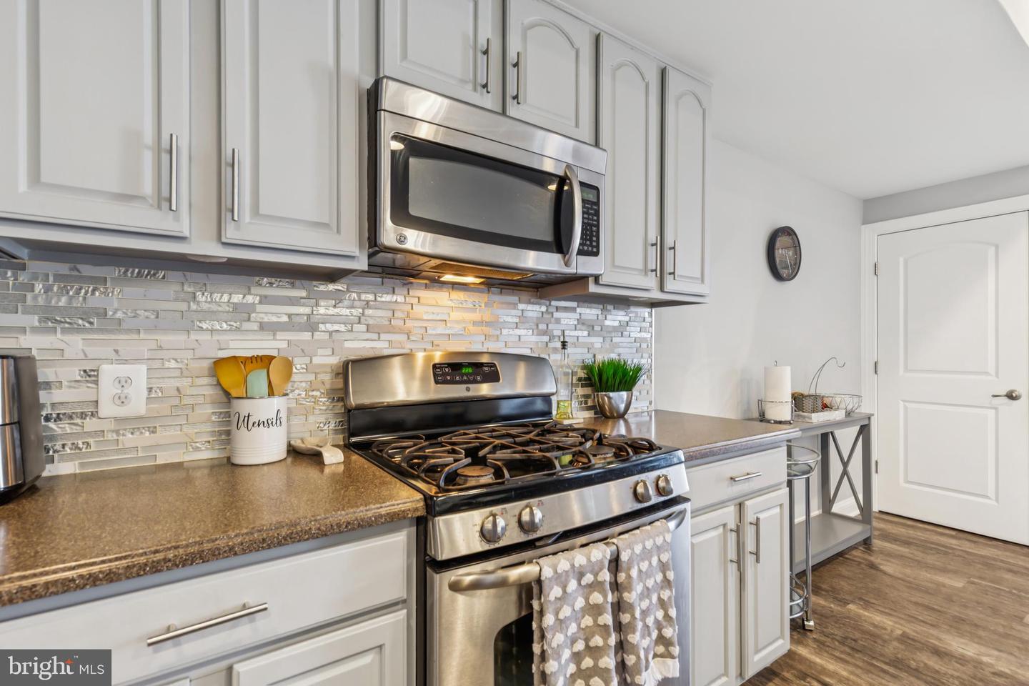 2224 MERSEYSIDE DR, WOODBRIDGE, Virginia 22191, 3 Bedrooms Bedrooms, ,2 BathroomsBathrooms,Residential,For sale,2224 MERSEYSIDE DR,VAPW2099694 MLS # VAPW2099694