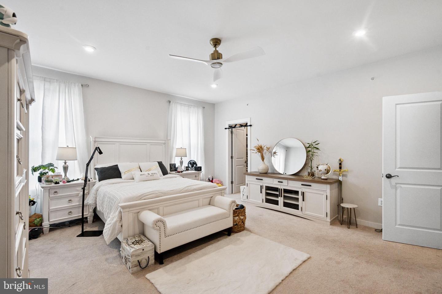 13506 INNOVATION STATION LOOP #2B, HERNDON, Virginia 20171, 3 Bedrooms Bedrooms, ,2 BathroomsBathrooms,Residential,For sale,13506 INNOVATION STATION LOOP #2B,VAFX2256732 MLS # VAFX2256732