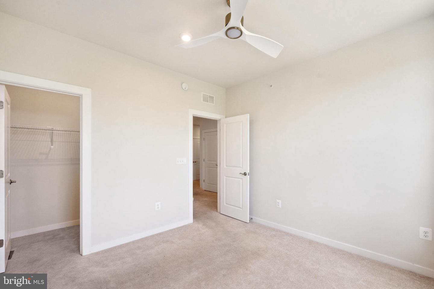 13506 INNOVATION STATION LOOP #2B, HERNDON, Virginia 20171, 3 Bedrooms Bedrooms, ,2 BathroomsBathrooms,Residential,For sale,13506 INNOVATION STATION LOOP #2B,VAFX2256732 MLS # VAFX2256732