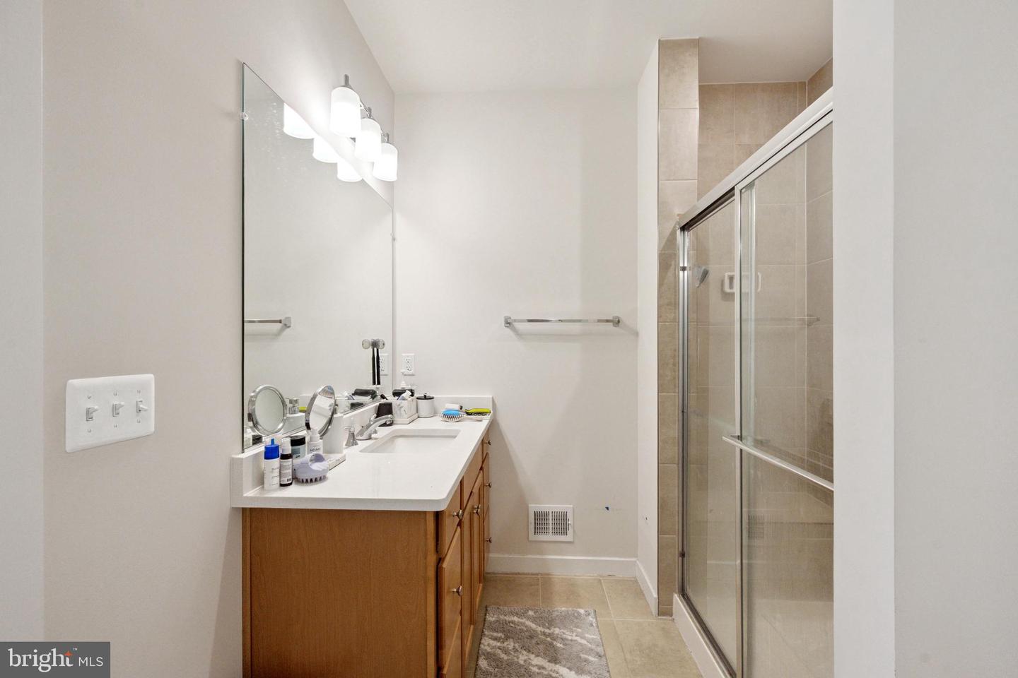 13506 INNOVATION STATION LOOP #2B, HERNDON, Virginia 20171, 3 Bedrooms Bedrooms, ,2 BathroomsBathrooms,Residential,For sale,13506 INNOVATION STATION LOOP #2B,VAFX2256732 MLS # VAFX2256732