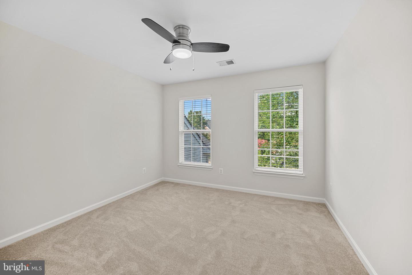 7016 CLIFTON KNOLL CT, ALEXANDRIA, Virginia 22315, 4 Bedrooms Bedrooms, ,3 BathroomsBathrooms,Residential,For sale,7016 CLIFTON KNOLL CT,VAFX2256736 MLS # VAFX2256736