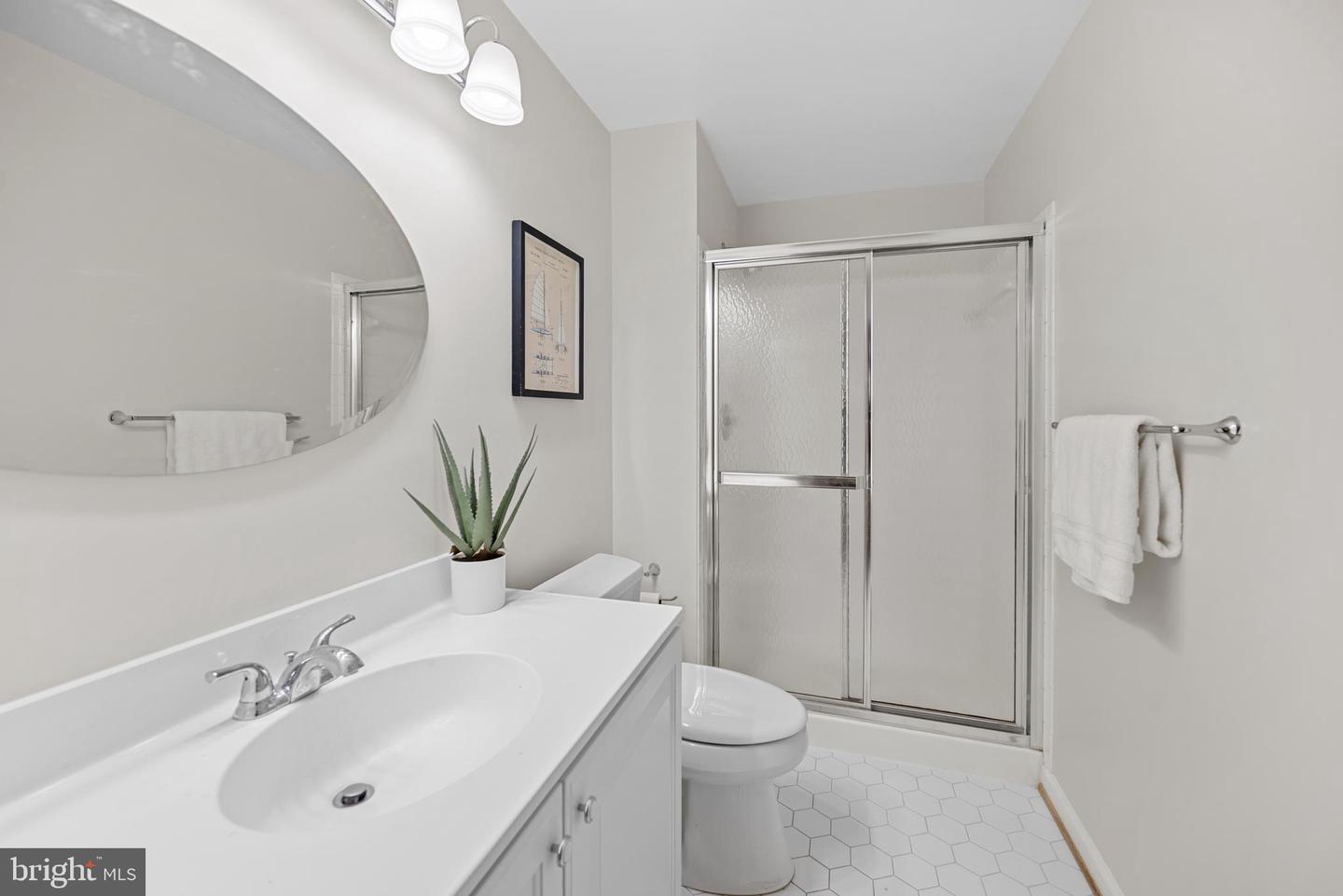 7016 CLIFTON KNOLL CT, ALEXANDRIA, Virginia 22315, 4 Bedrooms Bedrooms, ,3 BathroomsBathrooms,Residential,For sale,7016 CLIFTON KNOLL CT,VAFX2256736 MLS # VAFX2256736