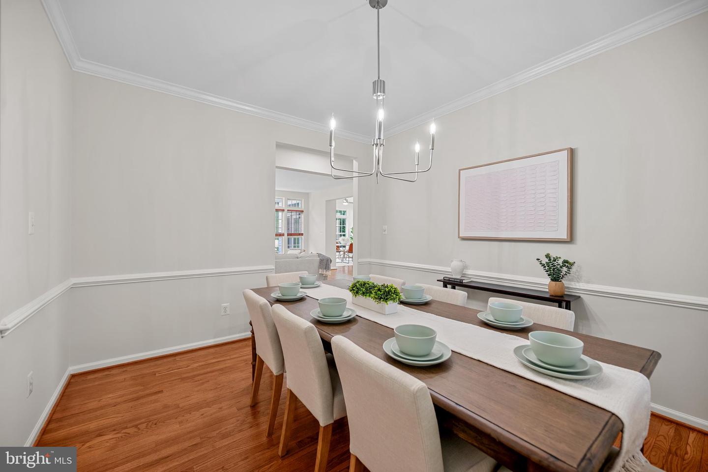 7016 CLIFTON KNOLL CT, ALEXANDRIA, Virginia 22315, 4 Bedrooms Bedrooms, ,3 BathroomsBathrooms,Residential,For sale,7016 CLIFTON KNOLL CT,VAFX2256736 MLS # VAFX2256736