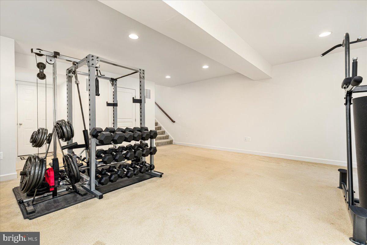 25217 BEACH PL, CHANTILLY, Virginia 20152, 3 Bedrooms Bedrooms, ,3 BathroomsBathrooms,Residential,For sale,25217 BEACH PL,VALO2102862 MLS # VALO2102862