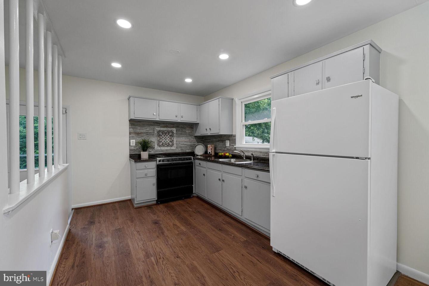 6121 SQUIRE LN, ALEXANDRIA, Virginia 22310, 3 Bedrooms Bedrooms, ,1 BathroomBathrooms,Residential,For sale,6121 SQUIRE LN,VAFX2256834 MLS # VAFX2256834